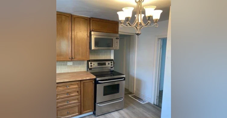 147 Harmony Avenue, Hamilton, ON, L8H 4Y4 - 4