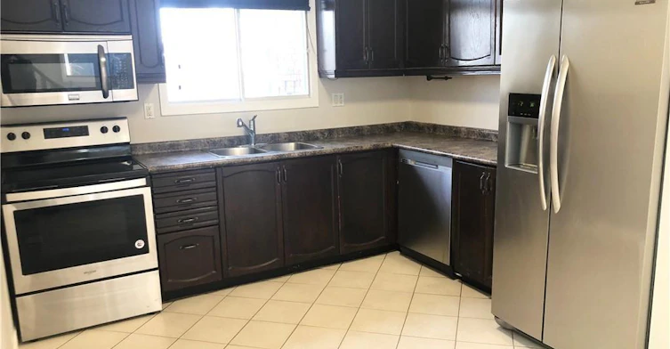 1-576 Templemead Drive, Hamilton, ON, L8W 2T9 - 4