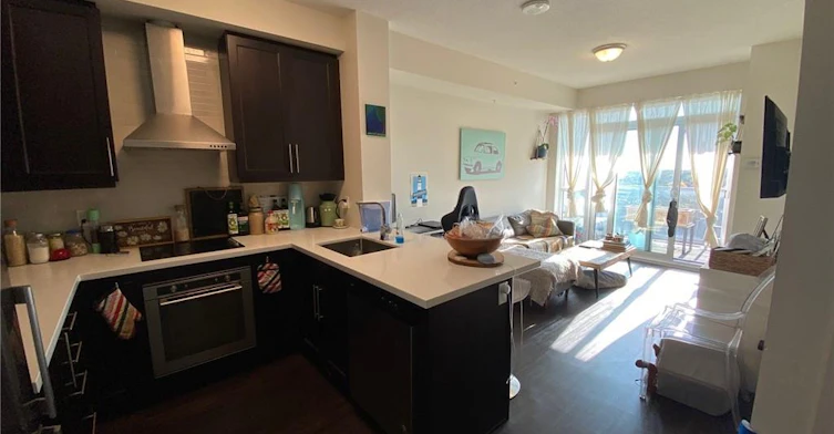 1106-2093 Fairview Street, Burlington, ON, L7R 0E6 - 4