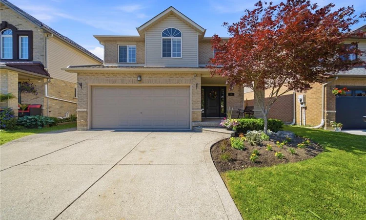 35 Rosebury Way