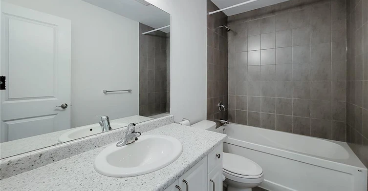 11 Pipe Avenue, Hamilton, ON, L9K 0J9 - 38