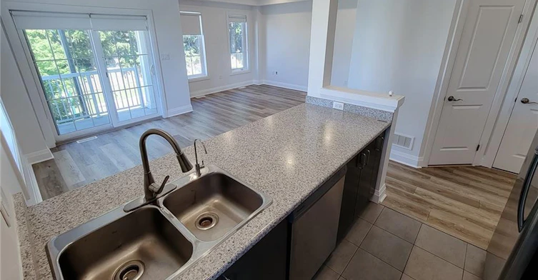11 Pipe Avenue, Hamilton, ON, L9K 0J9 - 20