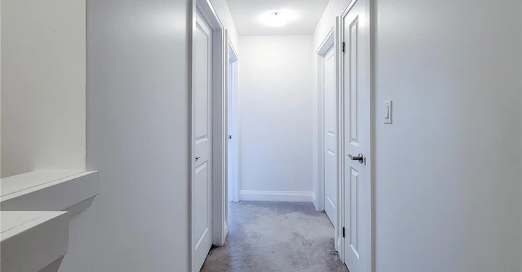11 Pipe Avenue, Hamilton, ON, L9K 0J9 - 28