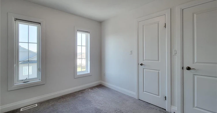 11 Pipe Avenue, Hamilton, ON, L9K 0J9 - 37