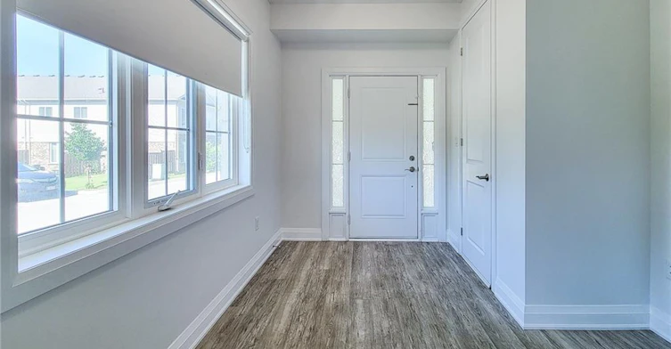 11 Pipe Avenue, Hamilton, ON, L9K 0J9 - 7