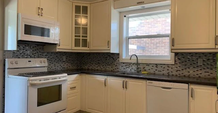Main-960 Dunsmure Road, Hamilton, ON, L8H 1J4 - 2