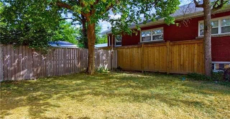 Main-960 Dunsmure Road, Hamilton, ON, L8H 1J4 - 9