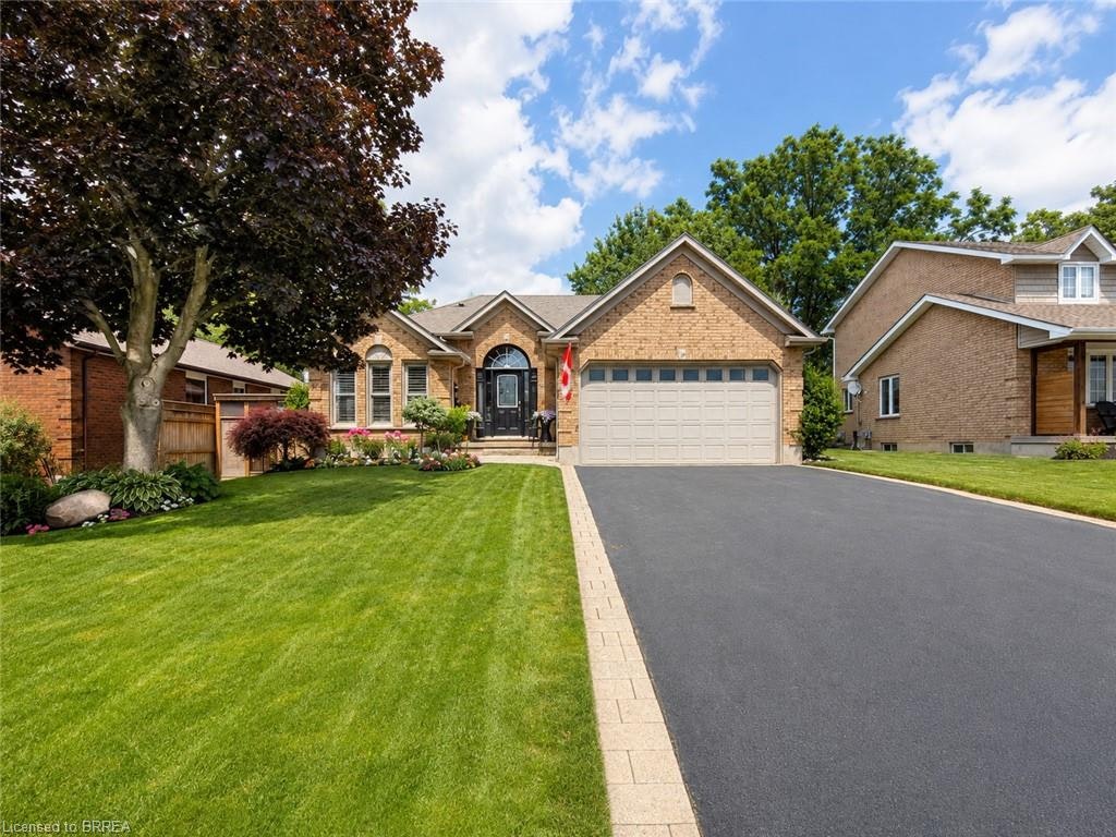 39 Russell Crescent, Brant, ON, N0E 1N0