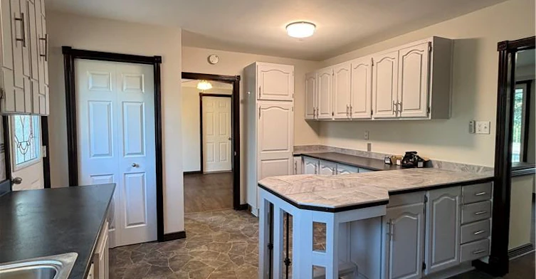1202 Barton Street, Hamilton, ON, L8E 5G9 - 8