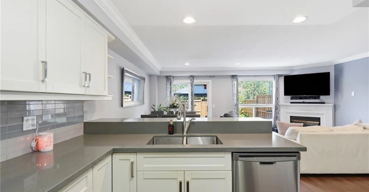 2-2001 Atkinson Drive, Burlington, ON, L7M 4H7 - 9