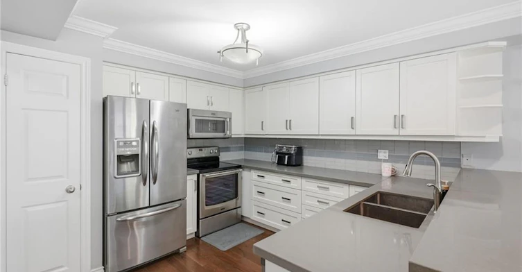 2-2001 Atkinson Drive, Burlington, ON, L7M 4H7 - 7