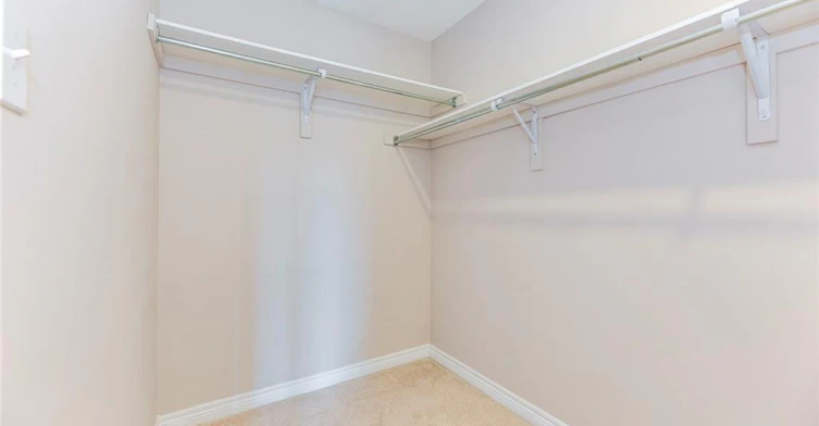 2340 Whistling Springs Crescent, Oakville, ON, L6M 0C3 - 23