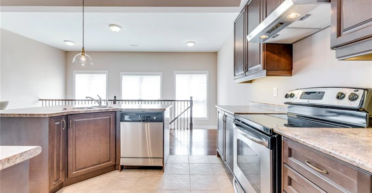2340 Whistling Springs Crescent, Oakville, ON, L6M 0C3 - 17