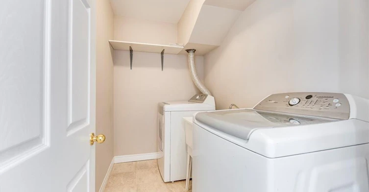 2340 Whistling Springs Crescent, Oakville, ON, L6M 0C3 - 29