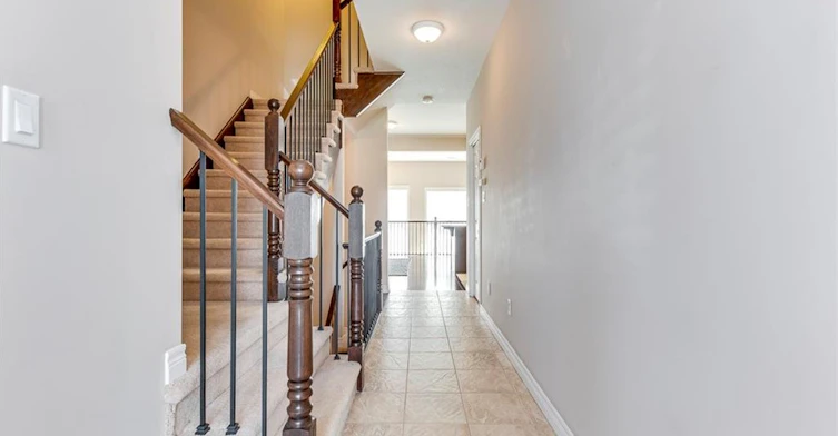 2340 Whistling Springs Crescent, Oakville, ON, L6M 0C3 - 4