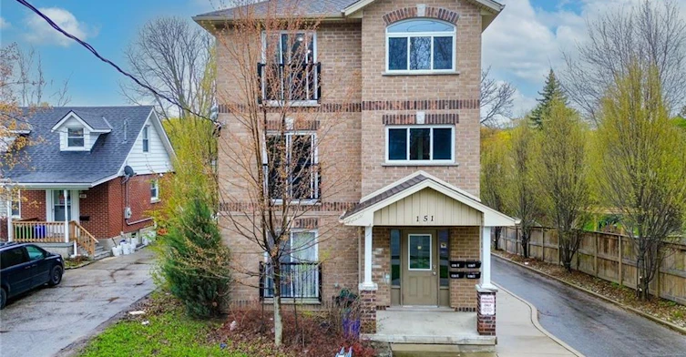 4-151 Bridgeport Road E, Waterloo, ON, N2J 2K3