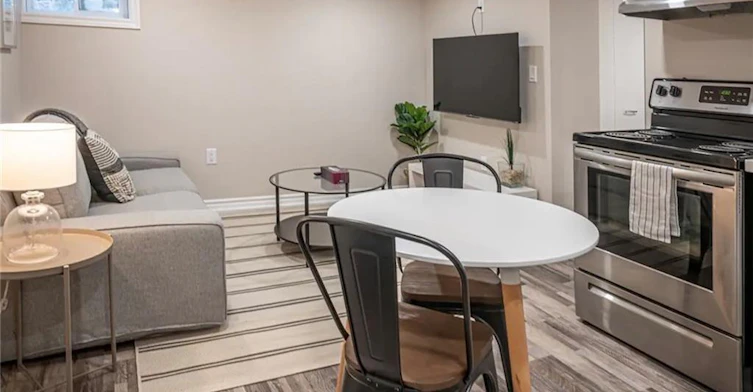 LOWER-3 Locust Street, Kitchener, ON, N2H 1W6 - 3