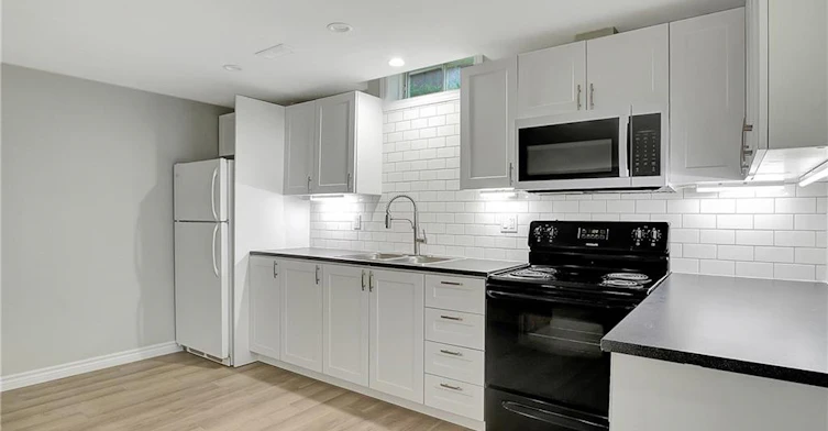 LOWER-43 Holm Street, Cambridge, ON, N3C 3N3 - 11