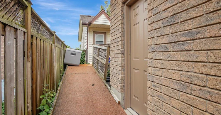 LOWER-43 Holm Street, Cambridge, ON, N3C 3N3 - 4