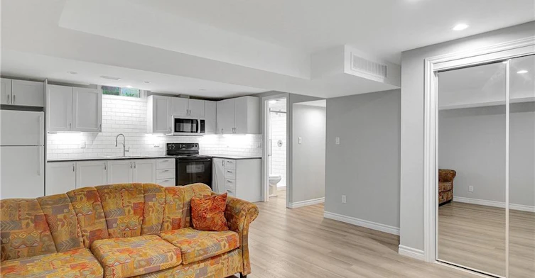 LOWER-43 Holm Street, Cambridge, ON, N3C 3N3 - 9