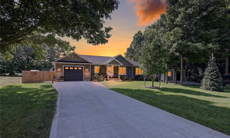 729 6th Concession Rd Enr