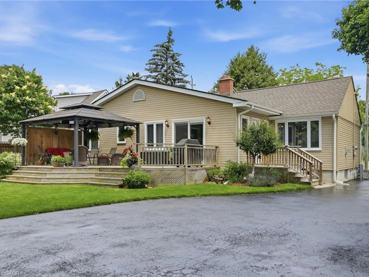 101 Victoria Street, Hamilton, ON, L0R 2H0 - 24