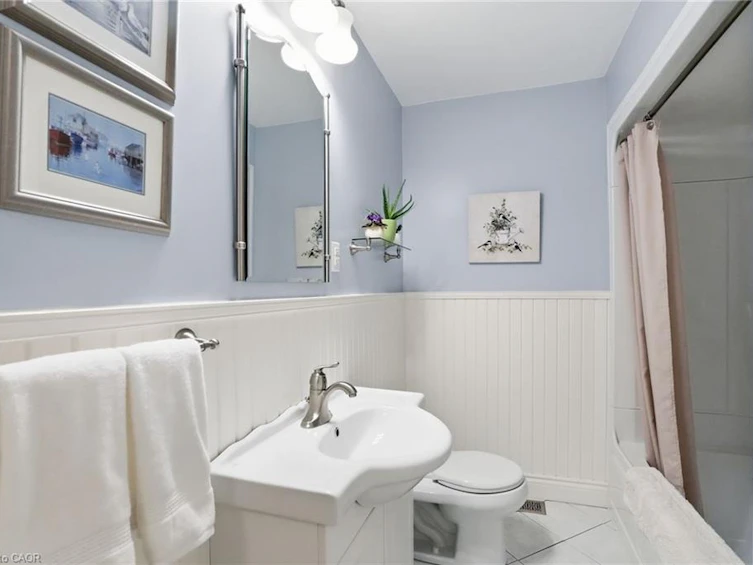 101 Victoria Street, Hamilton, ON, L0R 2H0 - 22