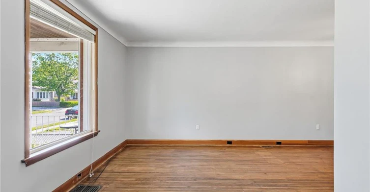 Front-53 Albert Street, Welland, ON, L3B 4L3 - 5