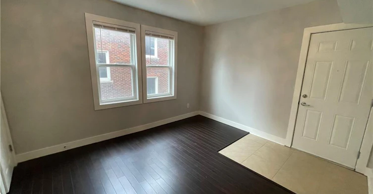 306-1544 King Street E, Hamilton, ON, L8K 1S9 - 8