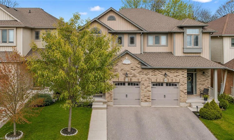 144 Kemp Crescent