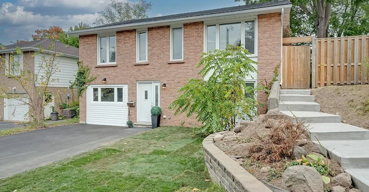 Upper-16 Upper Canada Drive, Kitchener, ON, N2P 1E5 - 2