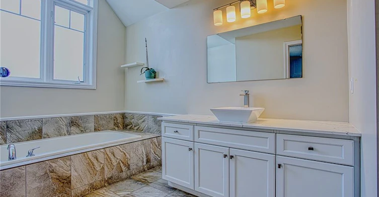 15-98 Shoreview Place, Hamilton, ON, L8E 0J4 - 19