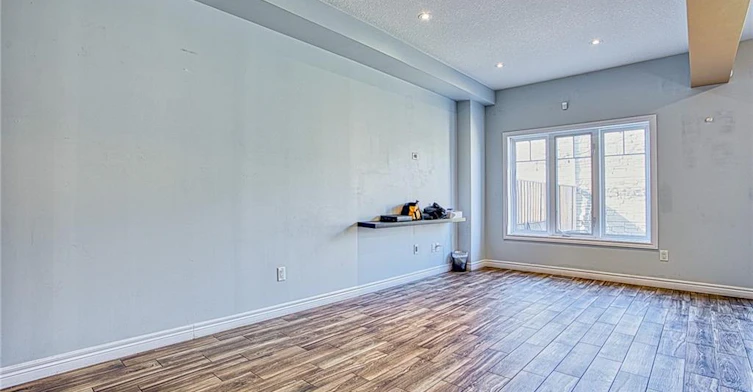15-98 Shoreview Place, Hamilton, ON, L8E 0J4 - 8