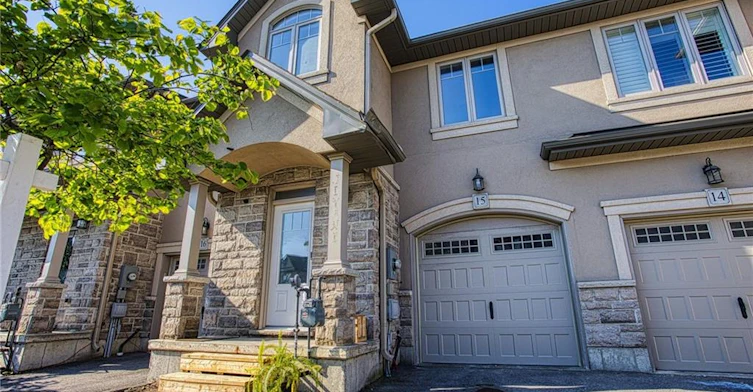15-98 Shoreview Place, Hamilton, ON, L8E 0J4