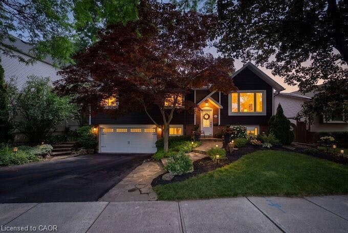 4162 Sutherland Crescent, Burlington, ON, L7L 5G9