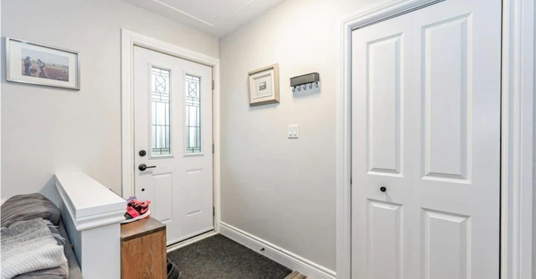 1-20 Rutherford Drive, Kitchener, ON, N2A 1P7 - 2
