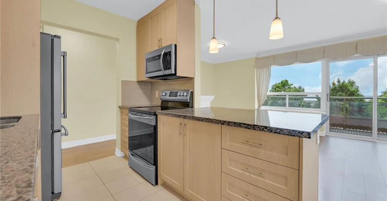 302-350 Concession Street, Hamilton, ON, L9A 1B6 - 10