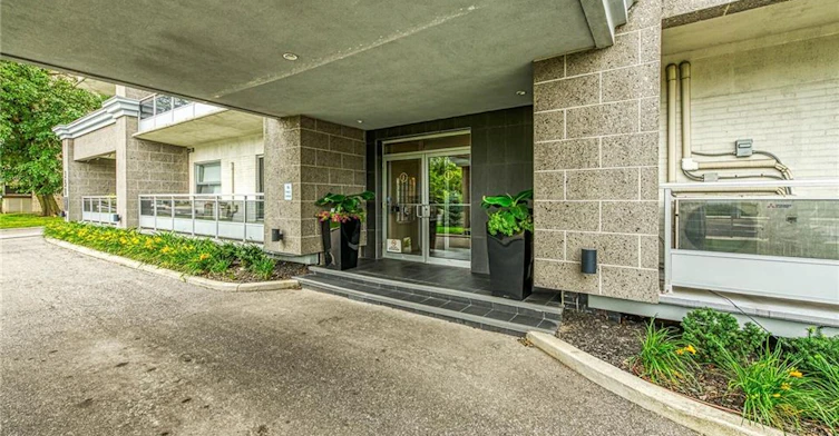 302-350 Concession Street, Hamilton, ON, L9A 1B6 - 4