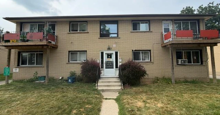 107 Sixth Avenue, Brantford, ON, N3S 1B1 - 5