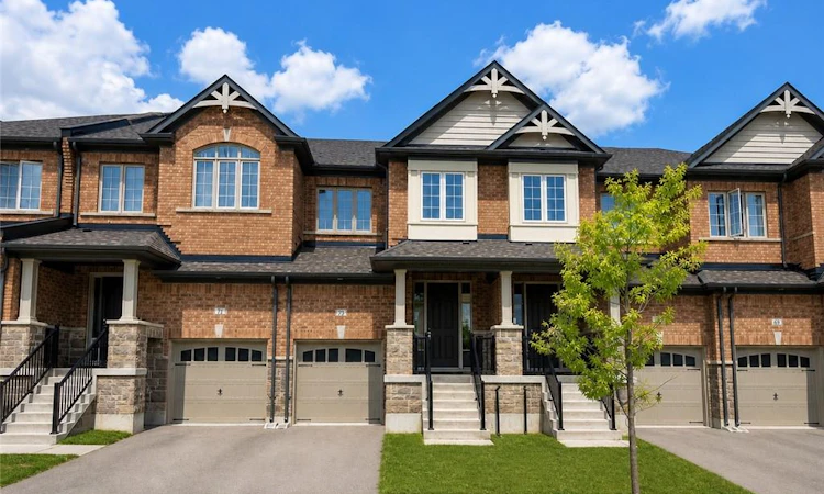 60 Reistwood Drive