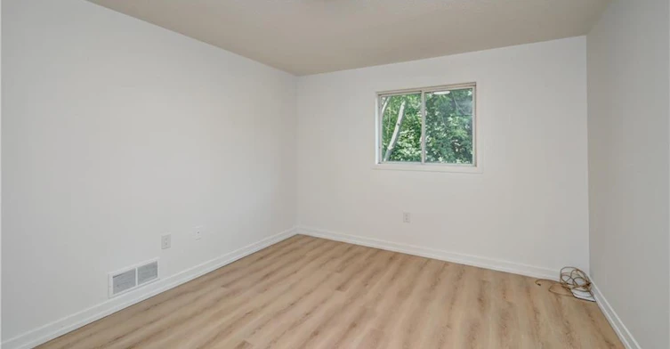16 Hartley Court, Cambridge, ON, N1H 8J4 - 11