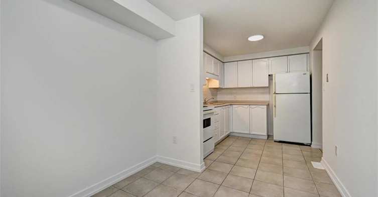 16 Hartley Court, Cambridge, ON, N1H 8J4 - 3