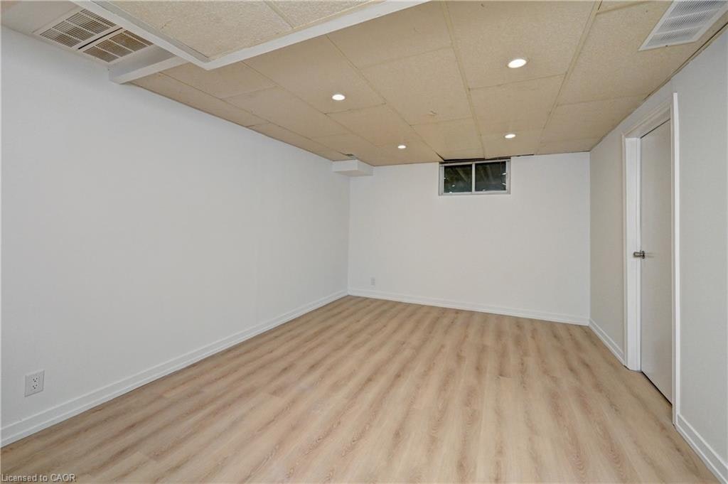 16 Hartley Court, Cambridge, ON, N1H 8J4 - 16