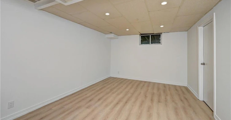 16 Hartley Court, Cambridge, ON, N1H 8J4 - 16