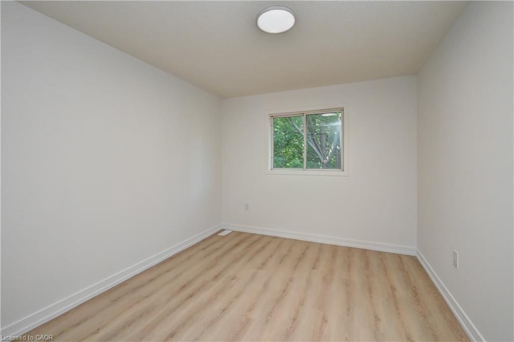 16 Hartley Court, Cambridge, ON, N1H 8J4 - 13
