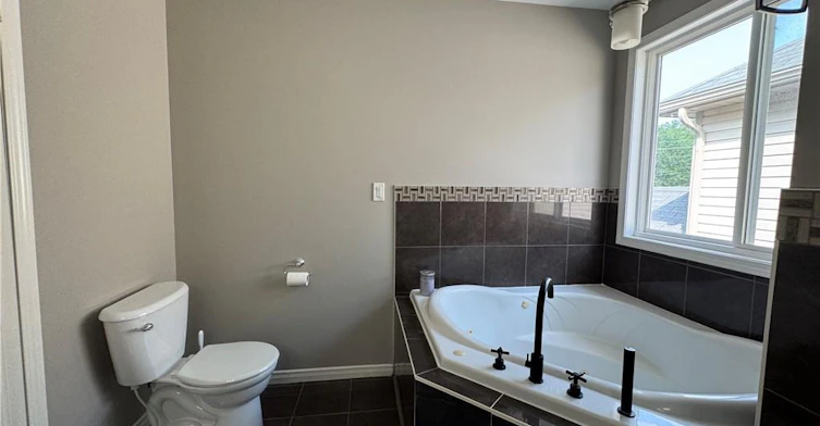 99 Sims Estate Drive, Kitchener, ON, N2A 0A9 - 9