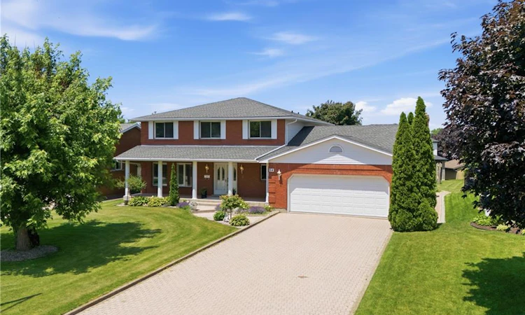 24 Renfrew Drive