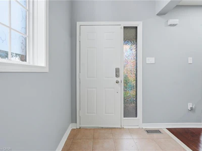 5010 Bunton Crescent - 4