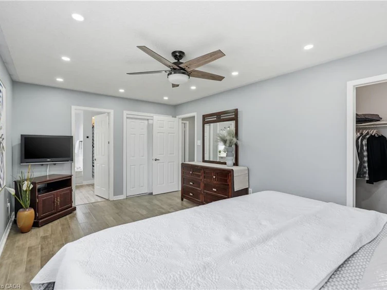 5010 Bunton Crescent, Burlington, ON, L7L 6H2 - 24