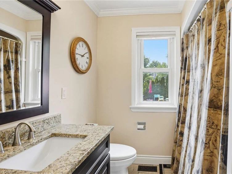950 North Shore Boulevard, Burlington, ON, L7T 1B1 - 16